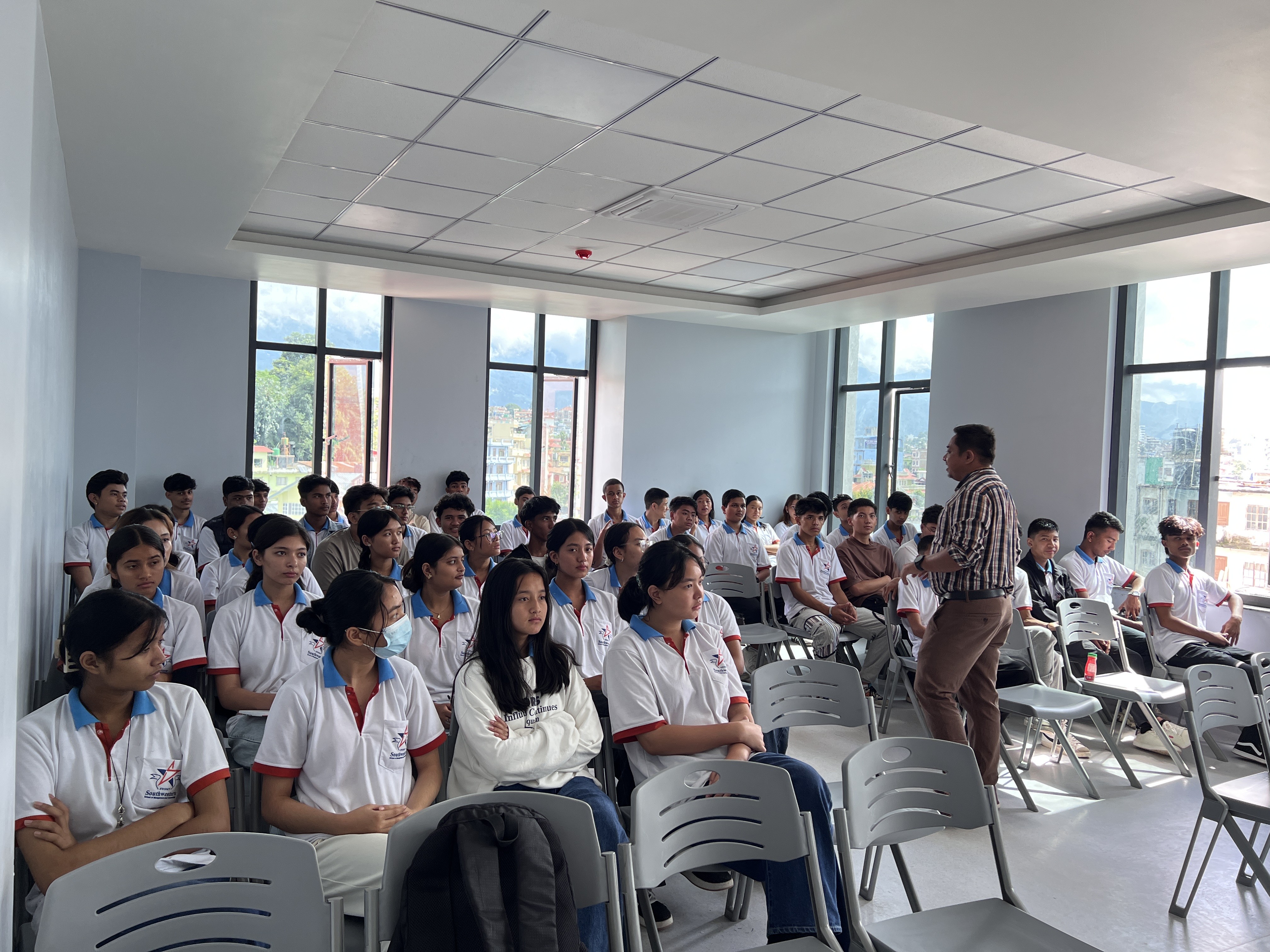 DEMYSTIFYING AI & ML  HOW SMART MACHINES ARE CHANGING OUR WORLD icon